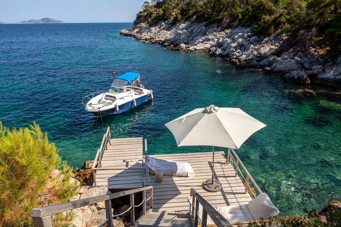Alonissos Island Holidays & Best Villas 2025/2026